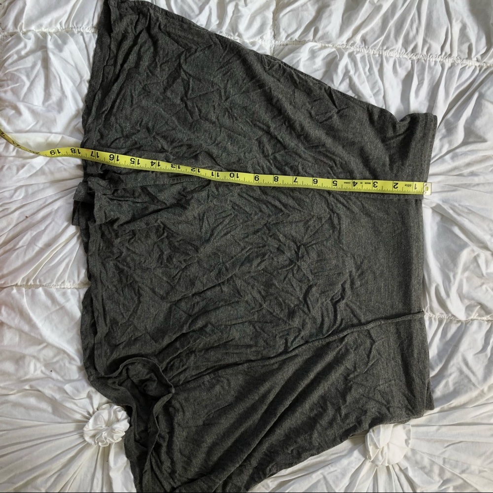 Max studio grey skirt